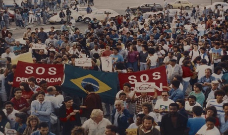 Ato contra as mortes dos operários. Volta Redonda, 1988